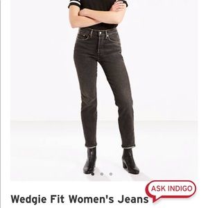 Levi’s Wedgie Fit Women’s Jeans black